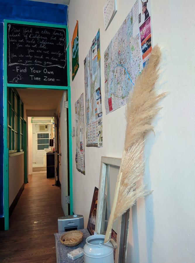 Blowin' In The Wind Hostel Hsinchu stad Exteriör bild